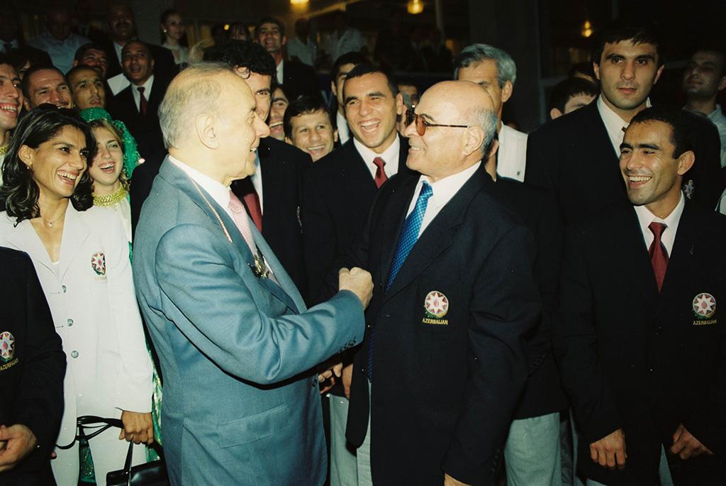 Heydər Əliyevin boksçularla görüşü